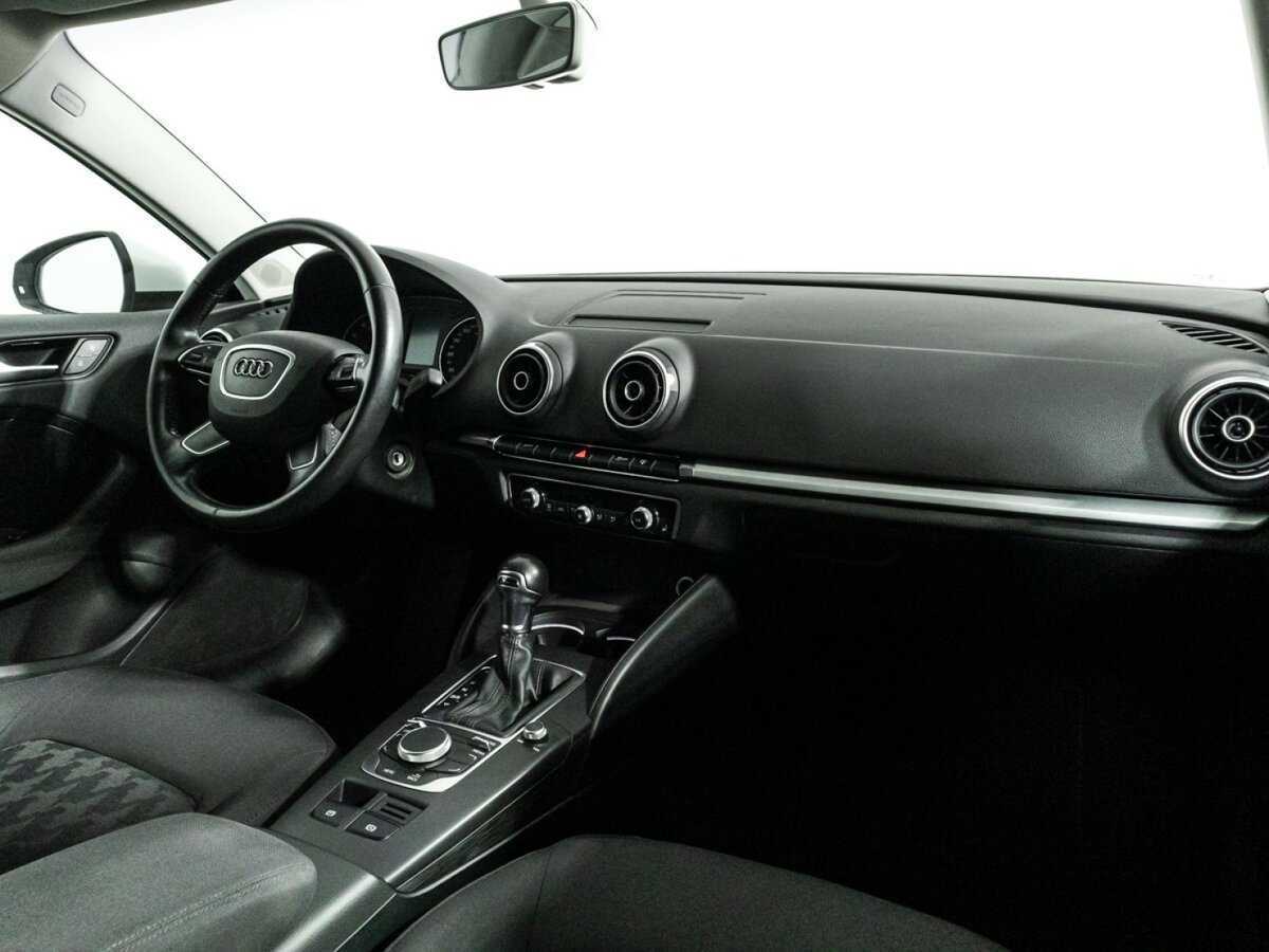 Audi A3 2015 года с пробегом. Фото: #8