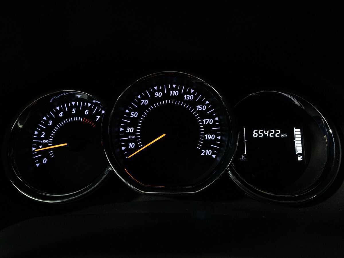 Б/У Рено Сандеро 2022 года. Фото: #11