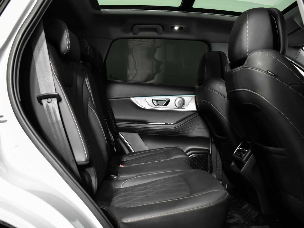 Chery Tiggo 8 Pro Max 2023 года с пробегом. Фото: #9