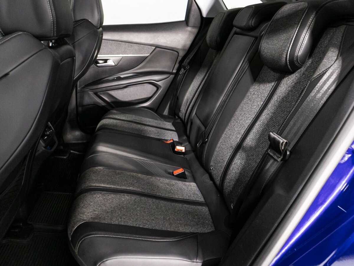 Peugeot 3008 2017 года с пробегом. Фото: #9