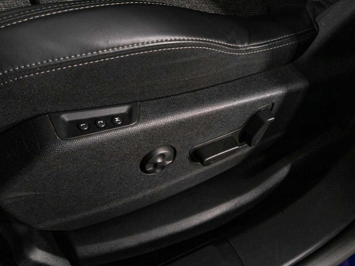 Peugeot 3008 2017 года с пробегом. Фото: #14