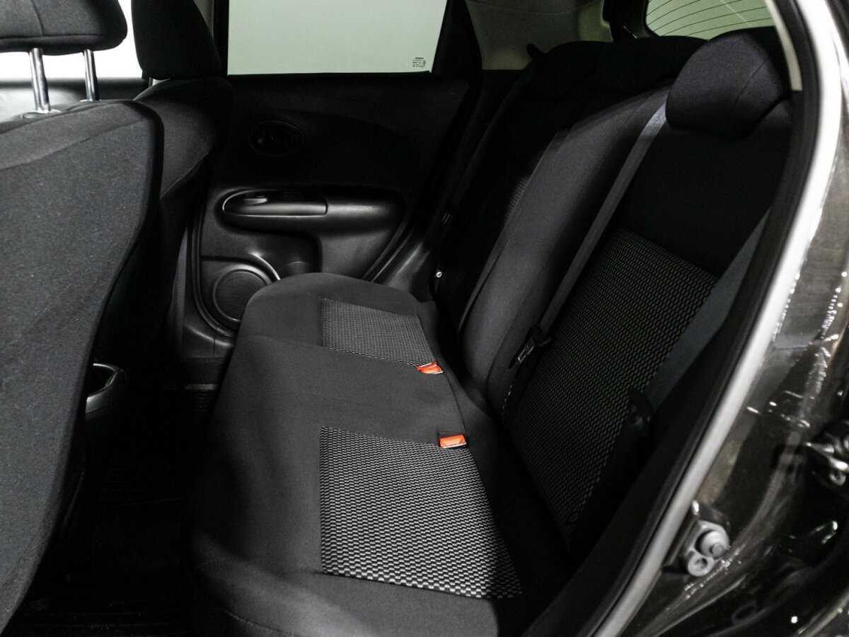 Б/У Ниссан Жук 2015 года. Фото: #9