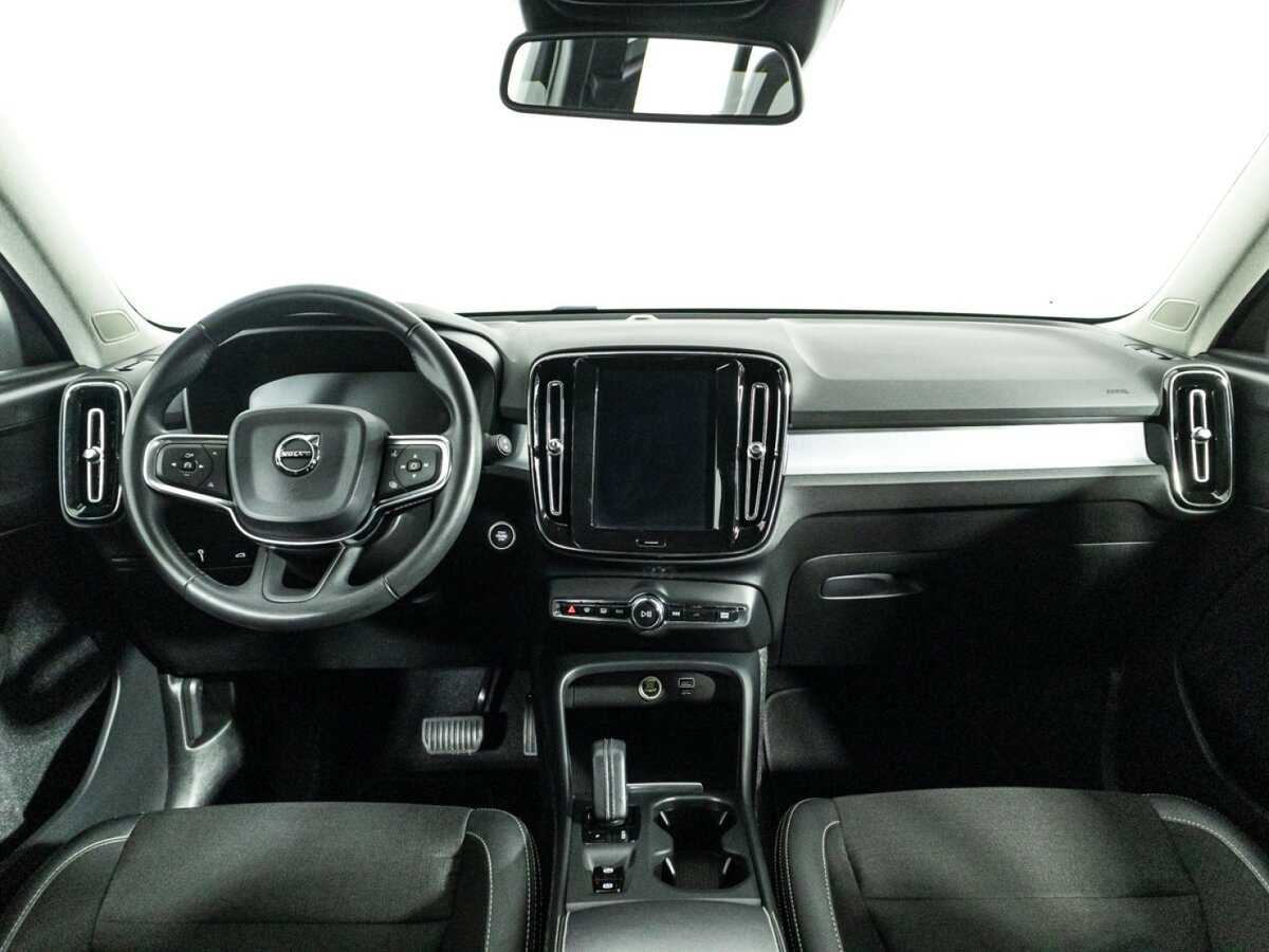 Volvo XC40 2019 года с пробегом. Фото: #12