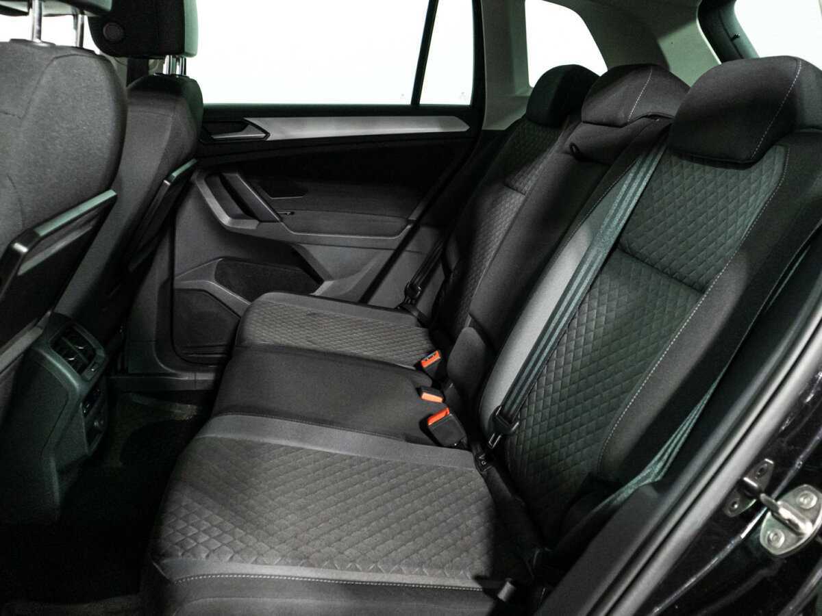 Volkswagen Tiguan 2017 года с пробегом. Фото: #9