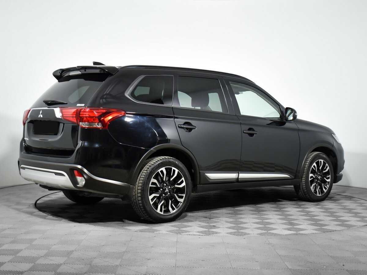 Mitsubishi Outlander 2021 года с пробегом. Фото: #3