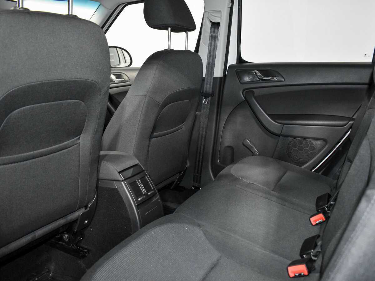 Б/У Шкода Йети 2015 года. Фото: #10