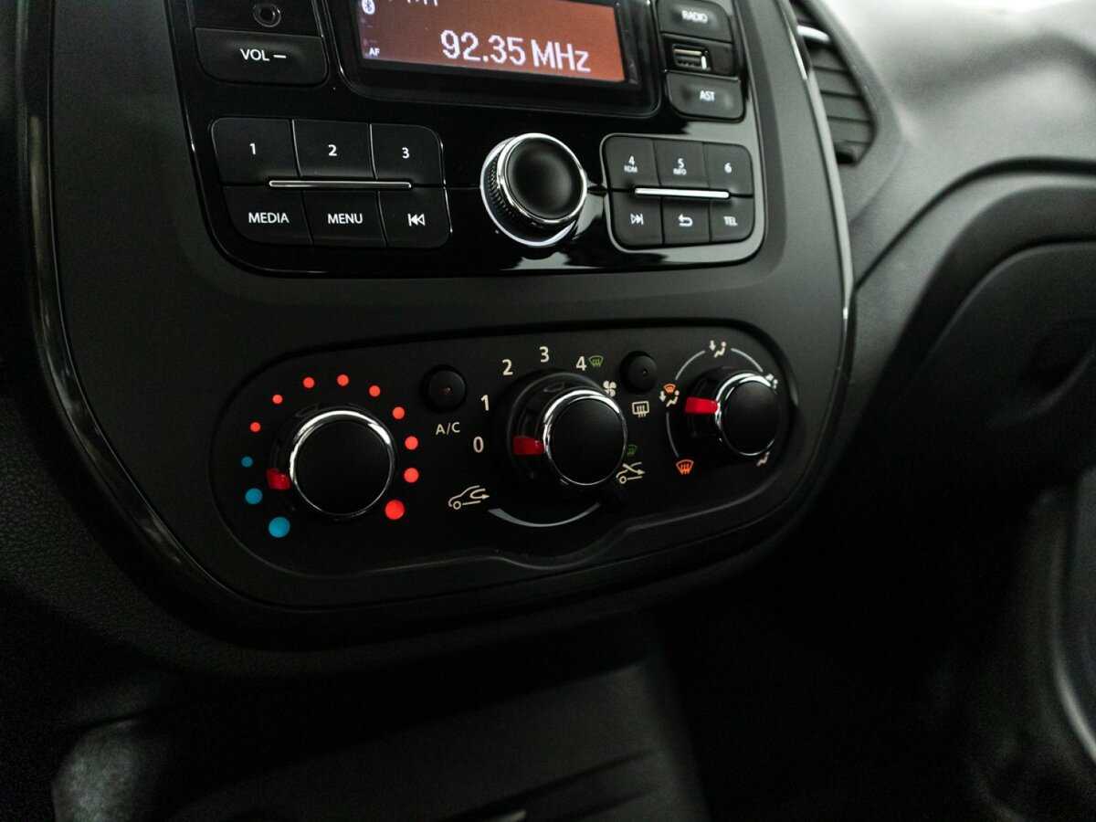 Б/У Рено Каптюр 2018 года. Фото: #15