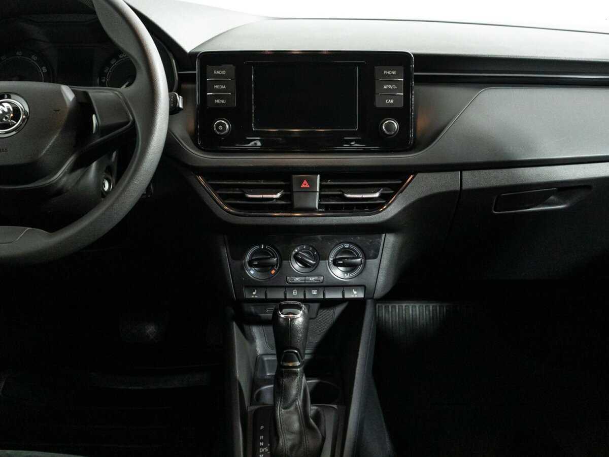 Б/У Шкода Рапид 2021 года. Фото: #13