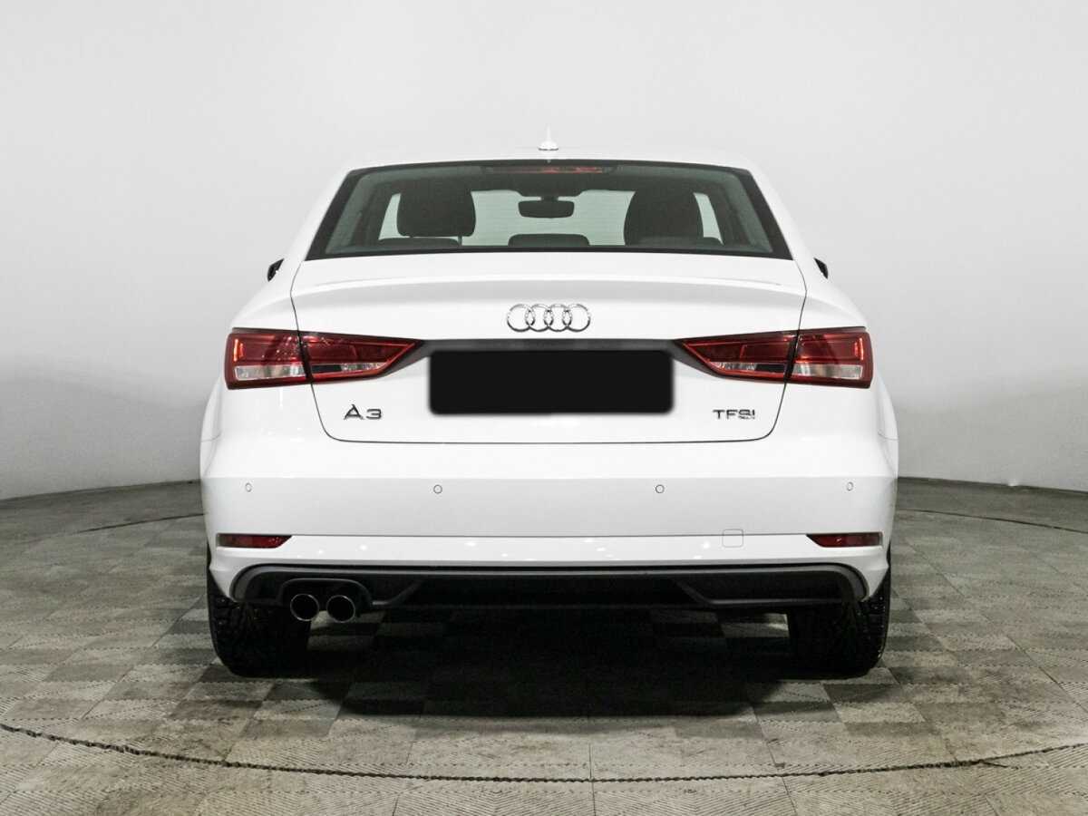 Audi A3 2017 года с пробегом. Фото: #5