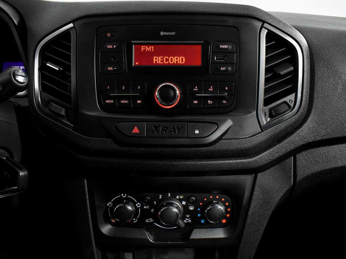 Б/У Лада (ВАЗ) ИКСРЭЙ 2018 года. Фото: #14