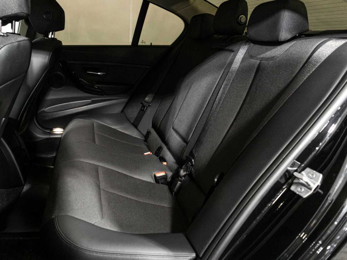 BMW 3 серии 2018 года с пробегом. Фото: #9