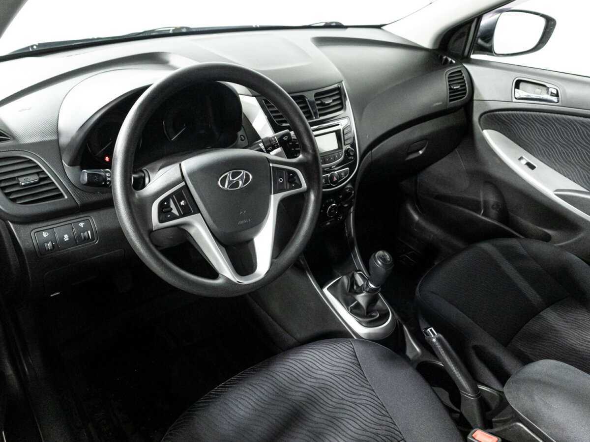 Б/У Хендай Солярис 2013 года. Фото: #10