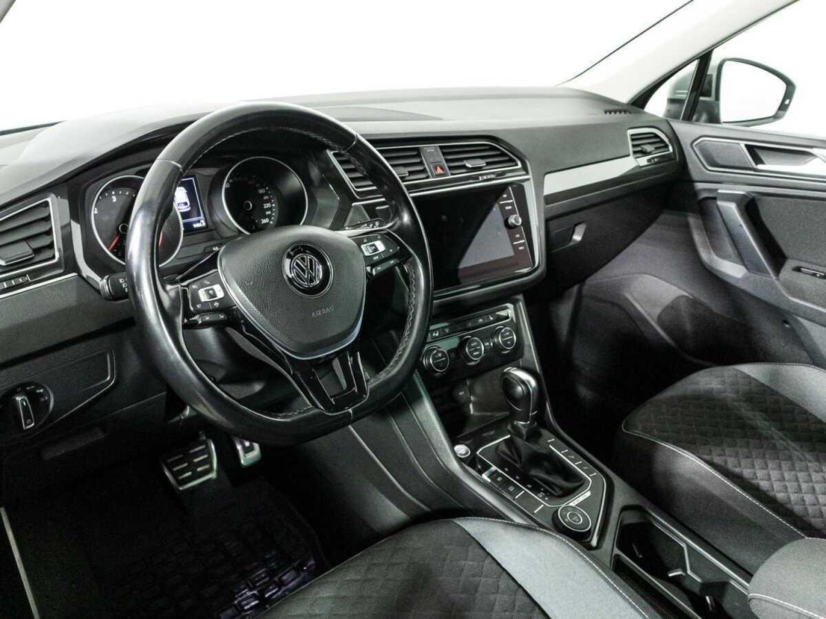 Volkswagen Tiguan 2018 года с пробегом. Фото: #10
