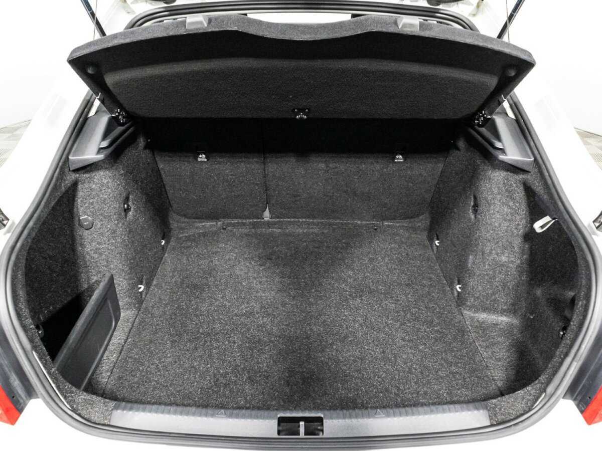 Skoda Octavia 2020 года с пробегом. Фото: #14