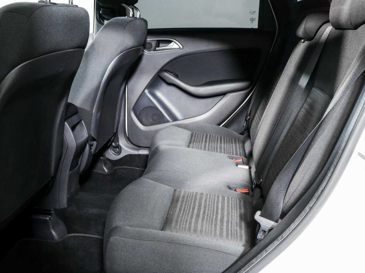 Mercedes-Benz B-Класс 2015 года с пробегом. Фото: #6