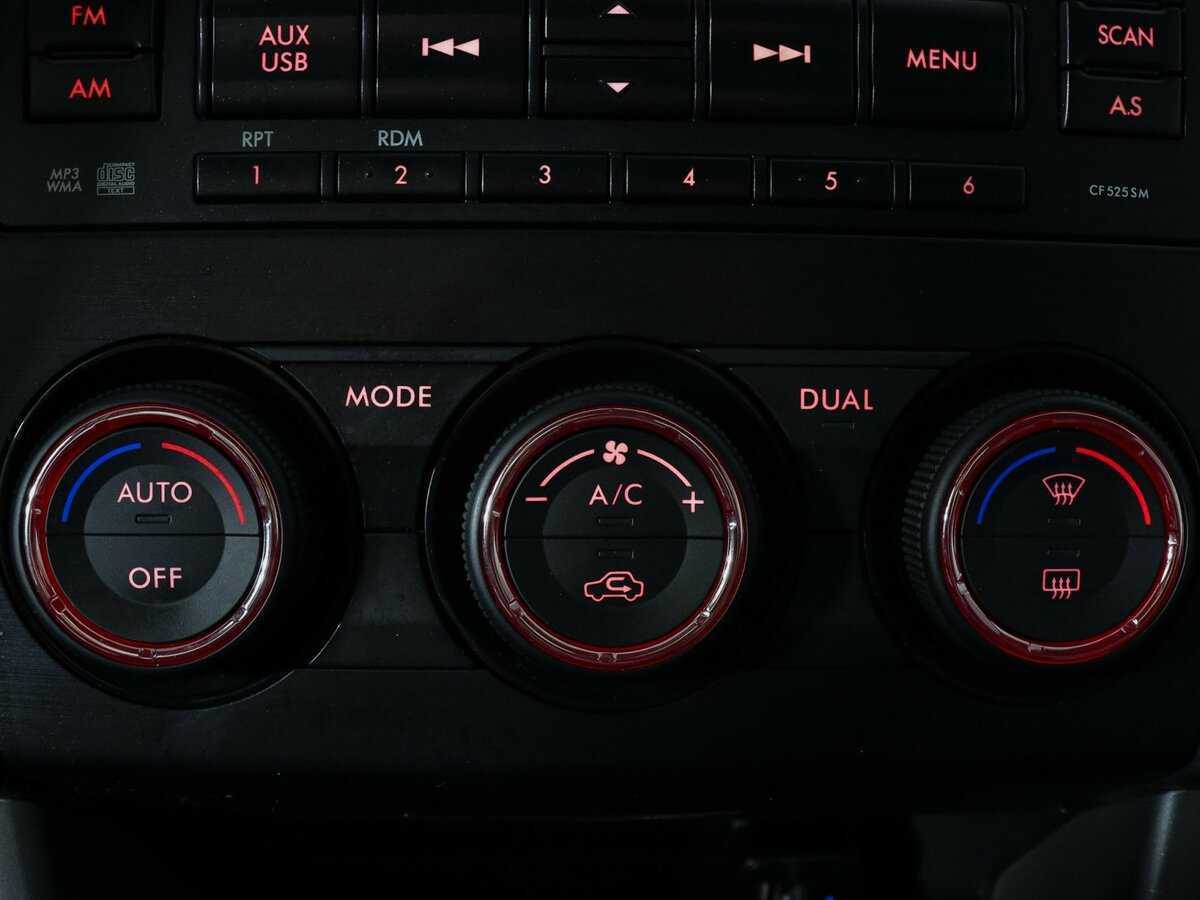 Б/У Субару Форестер 2014 года. Фото: #13