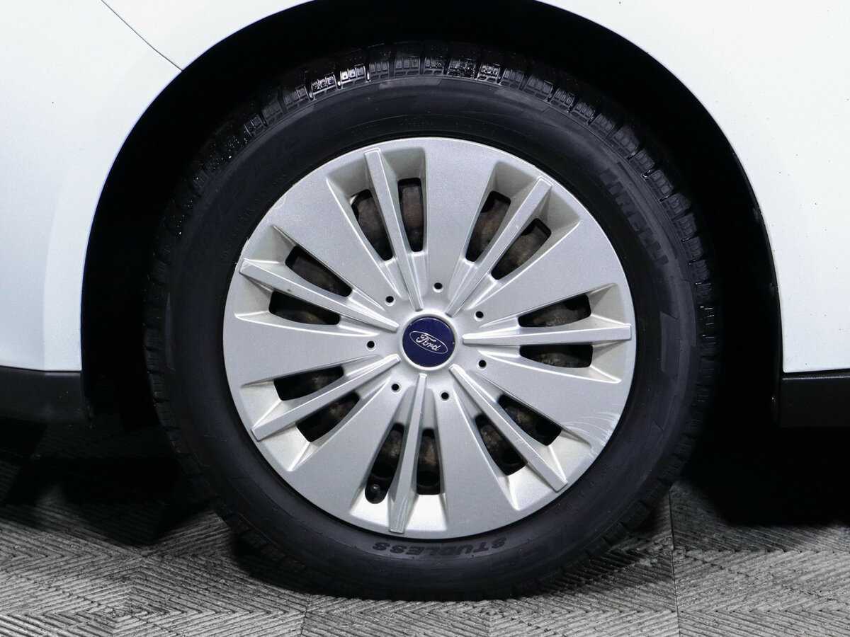 Б/У Форд Фокус 2015 года. Фото: #14