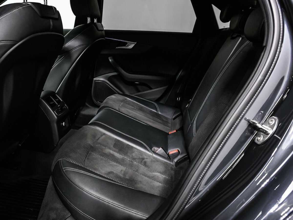 Audi A4 2018 года с пробегом. Фото: #12