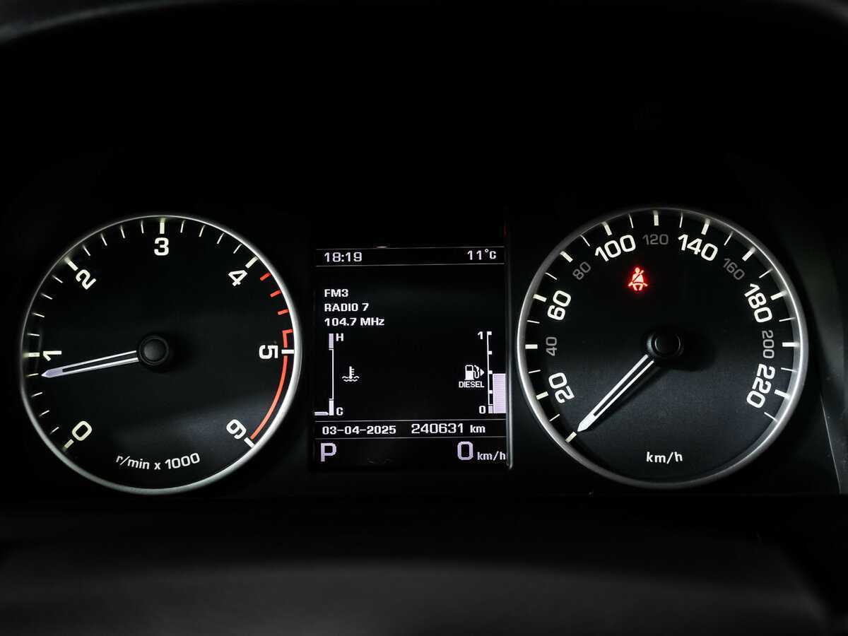 Land Rover Discovery 2015 года с пробегом. Фото: #9