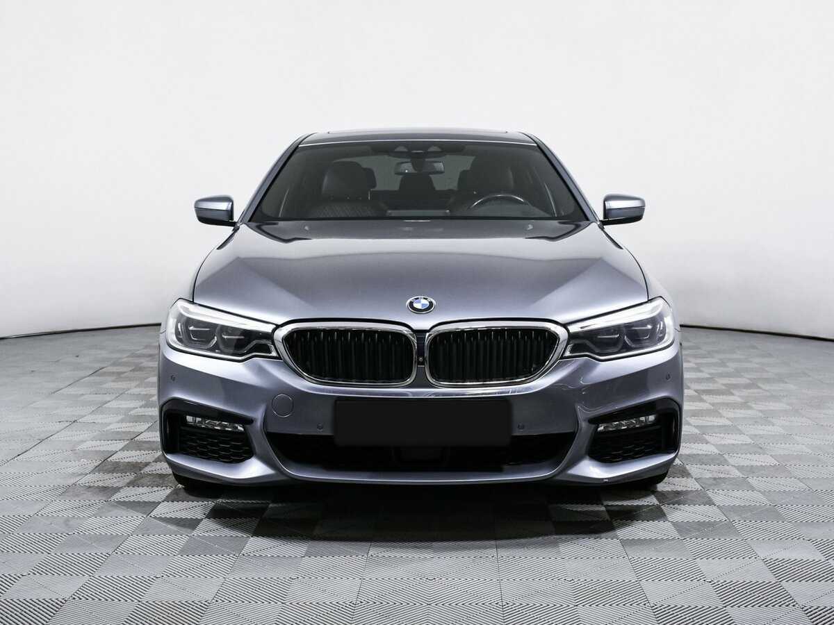 BMW 5 серии 2017 года с пробегом. Фото: #1