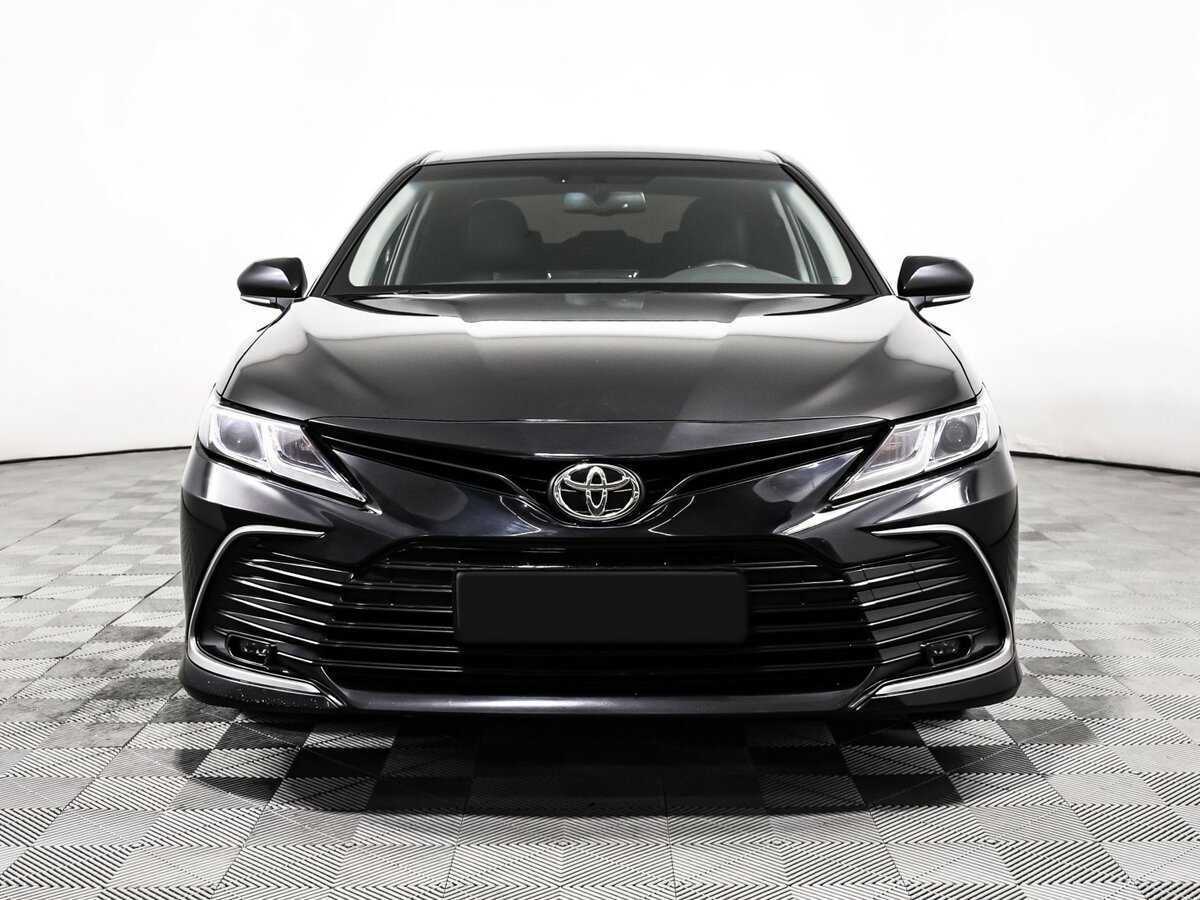 Toyota Camry 2022 года с пробегом. Фото: #1