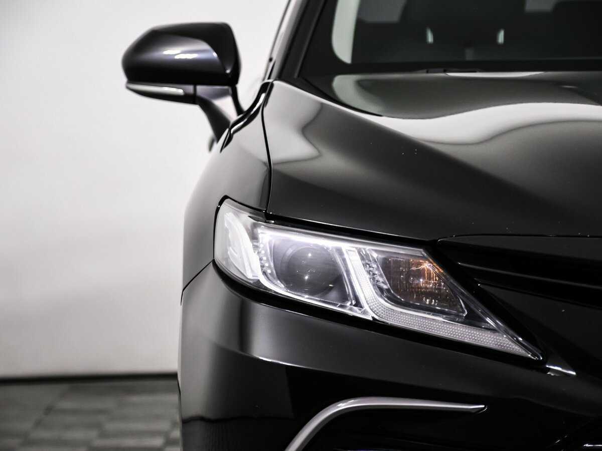 Toyota Camry 2022 года с пробегом. Фото: #14