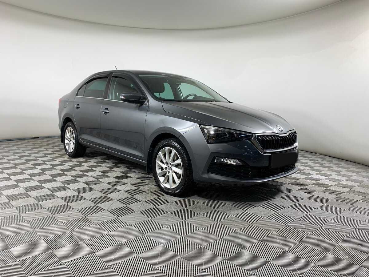 Б/У Шкода Рапид 2021 года. Фото: #2