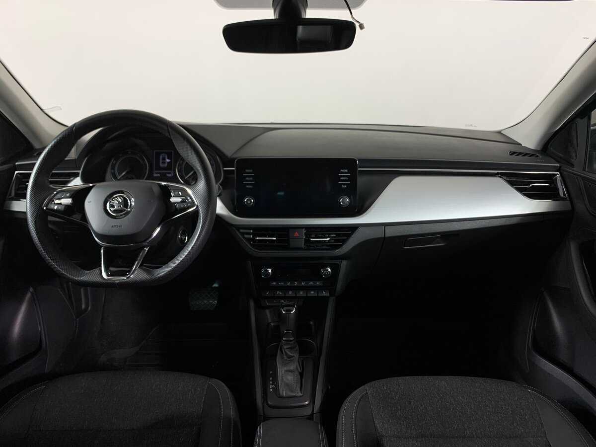 Б/У Шкода Рапид 2021 года. Фото: #12