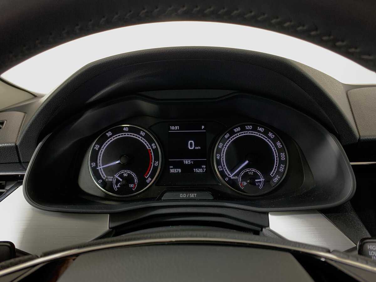 Б/У Шкода Рапид 2021 года. Фото: #14