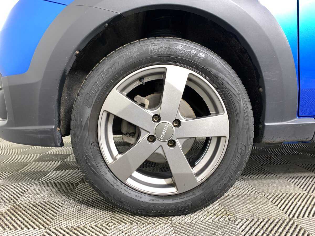 Б/У Лада (ВАЗ) Ларгус 2021 года. Фото: #8