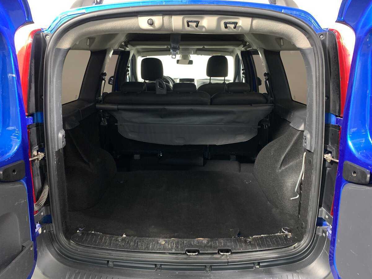 Б/У Лада (ВАЗ) Ларгус 2021 года. Фото: #19