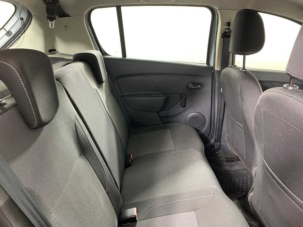 Б/У Рено Сандеро 2022 года. Фото: #17