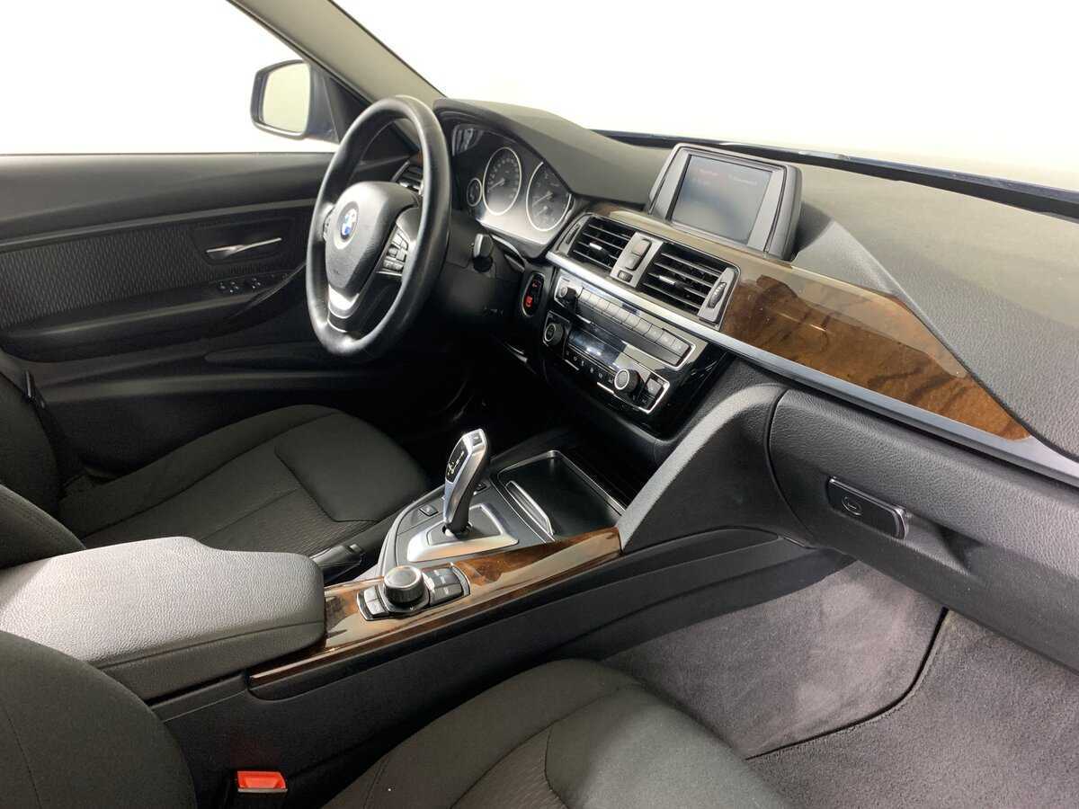 BMW 3 серии 2017 года с пробегом. Фото: #10