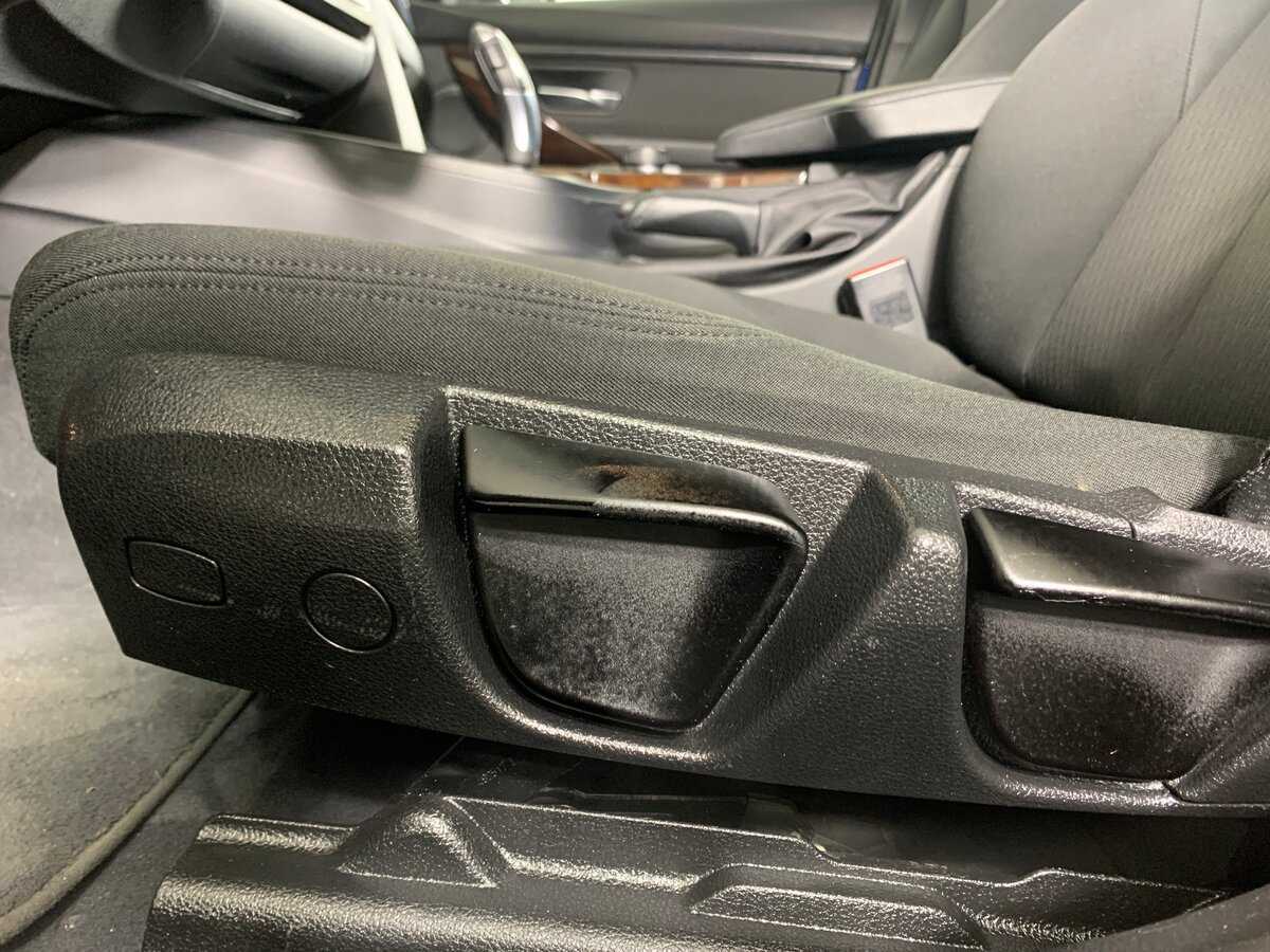 BMW 3 серии 2017 года с пробегом. Фото: #13