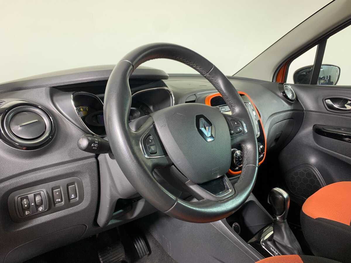 Б/У Рено Каптюр 2016 года. Фото: #11