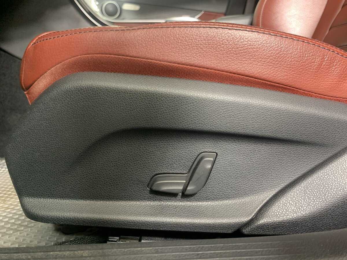 Mercedes-Benz C-Класс 2018 года с пробегом. Фото: #16