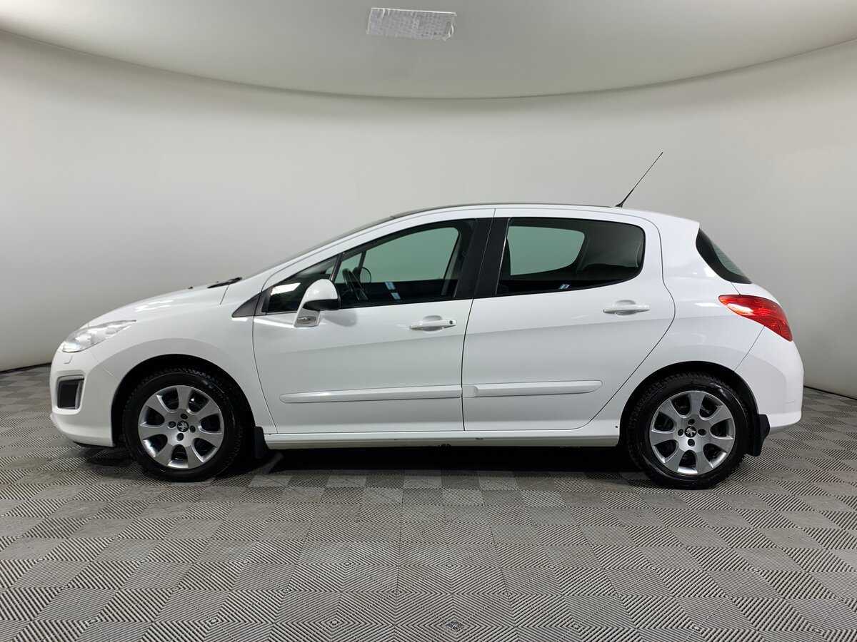 Б/У Пежо 308 2012 года. Фото: #7