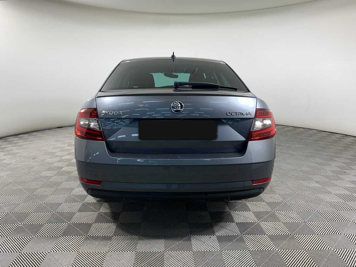 Б/У Шкода Октавия 2018 года. Фото: #5