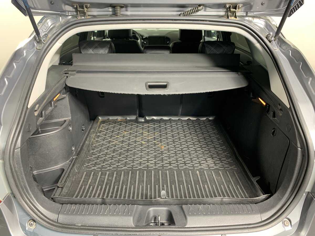 Б/У Лада (ВАЗ) Веста 2018 года. Фото: #19