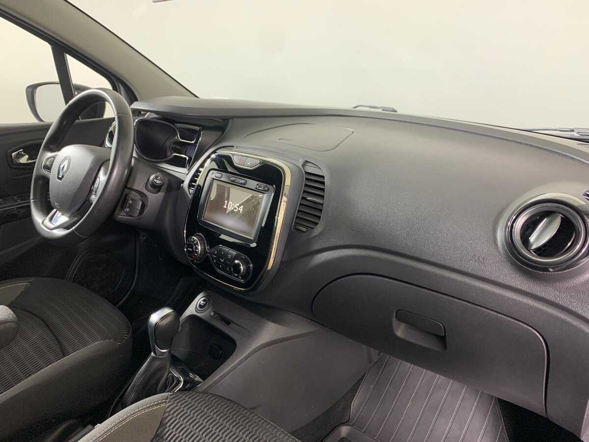 Б/У Рено Каптюр 2019 года. Фото: #13