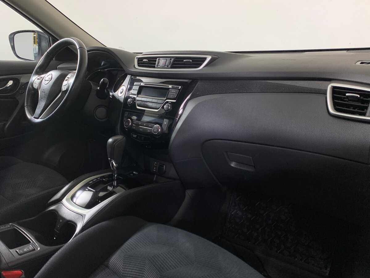 Б/У Ниссан Икс-Трейл 2016 года. Фото: #13