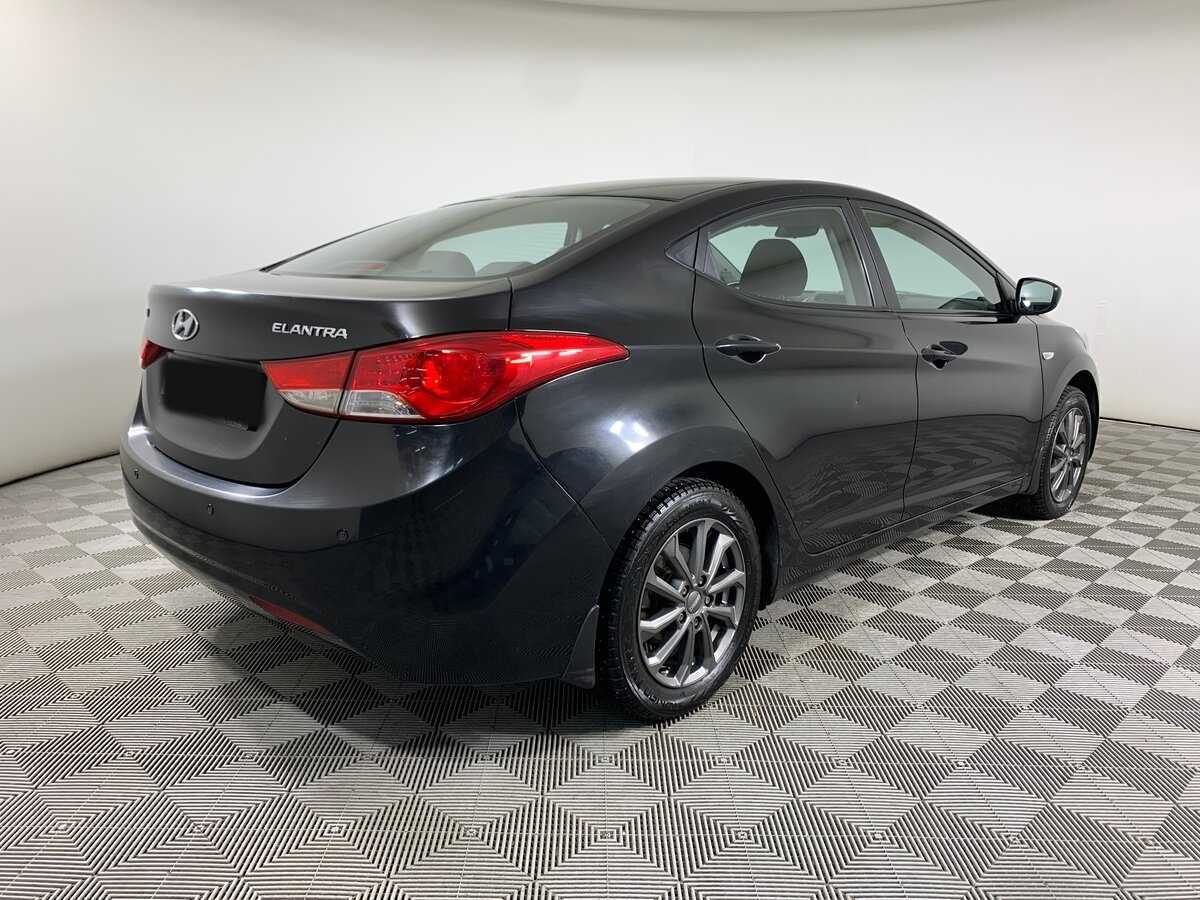 Б/У Хендай Елантра 2012 года. Фото: #4