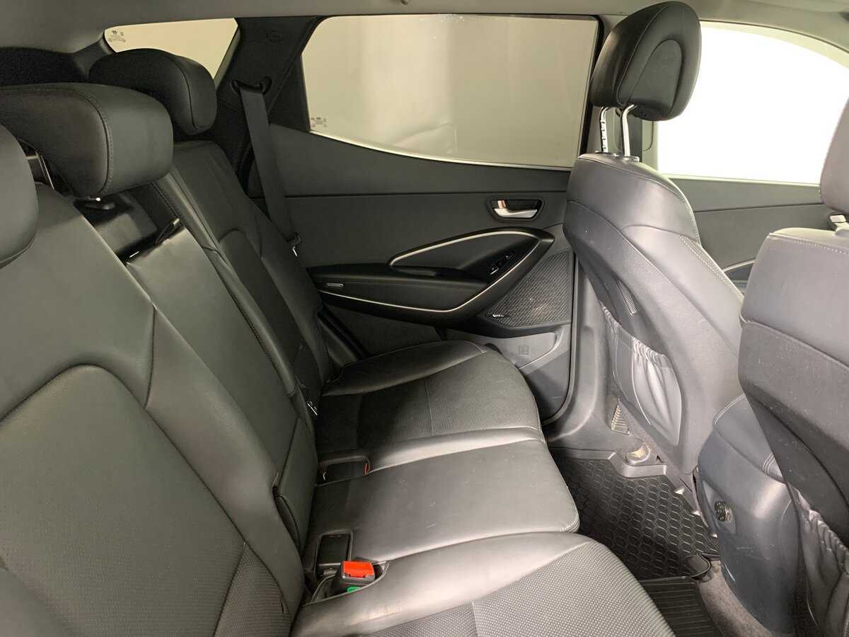 Б/У Хендай Санта Фе 2017 года. Фото: #17