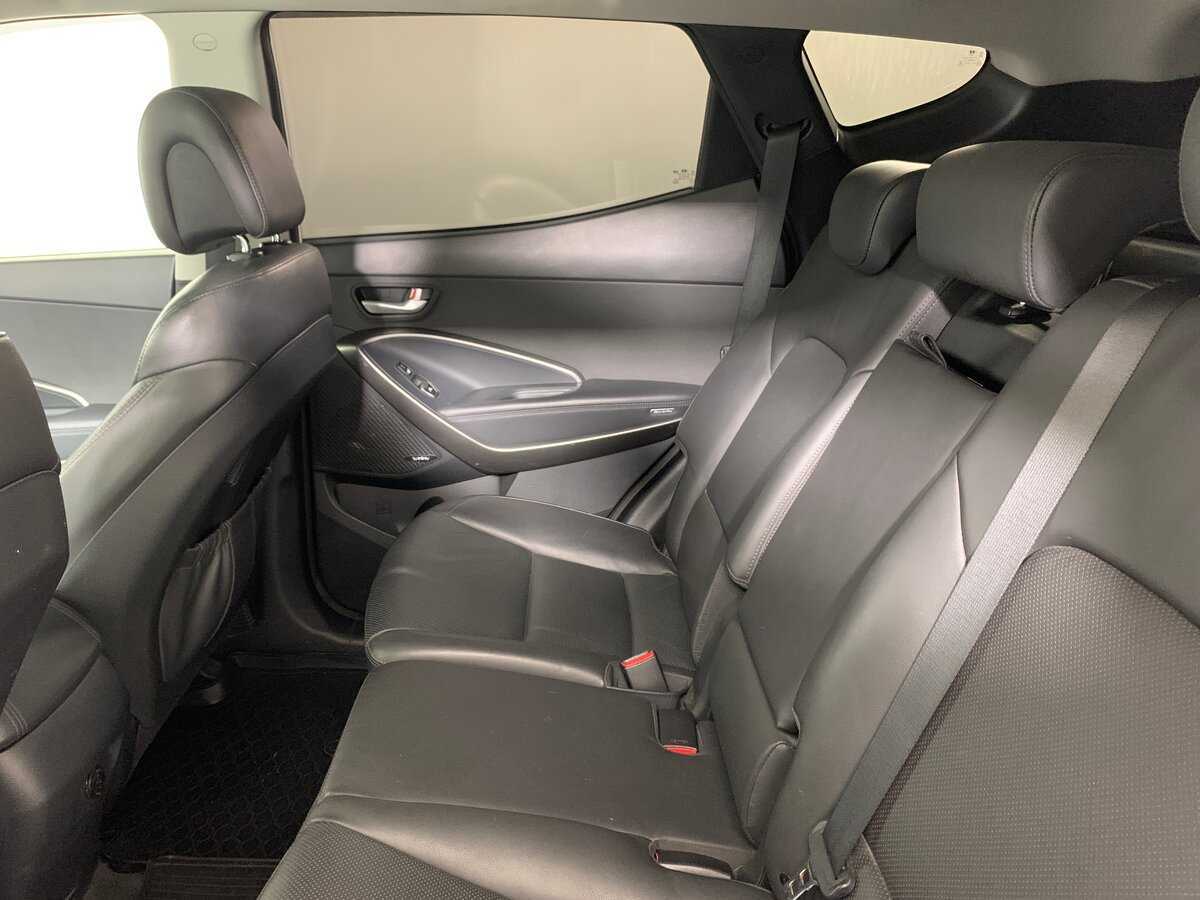 Б/У Хендай Санта Фе 2017 года. Фото: #19