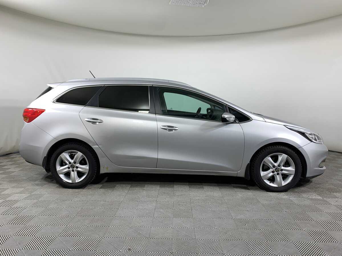 Б/У Киа Сид 2013 года. Фото: #3