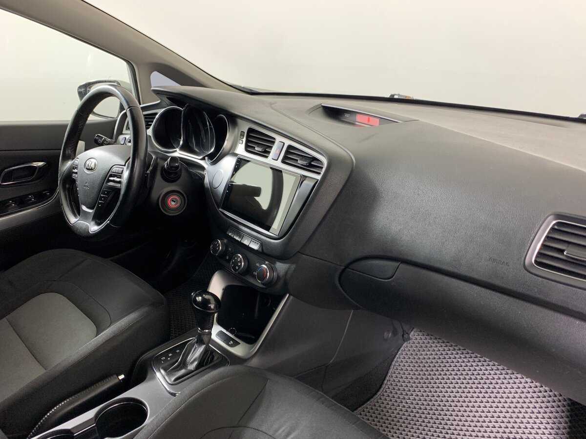 Б/У Киа Сид 2013 года. Фото: #13