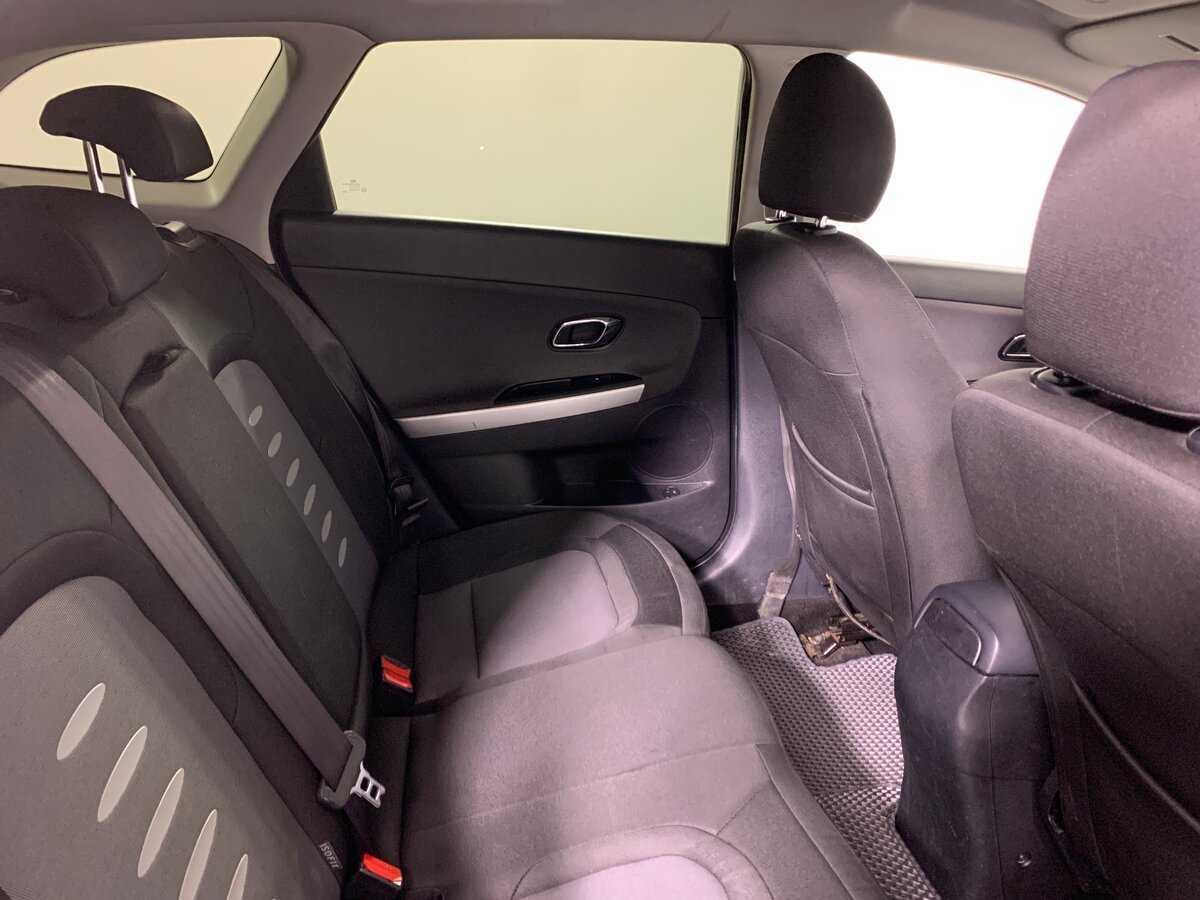 Б/У Киа Сид 2013 года. Фото: #17