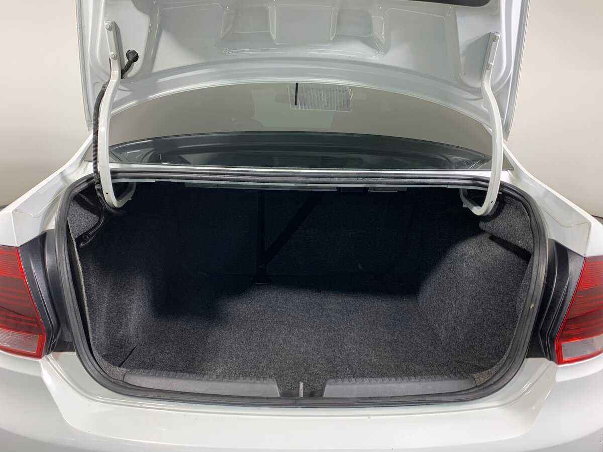 Б/У Фольксваген Поло 2018 года. Фото: #19