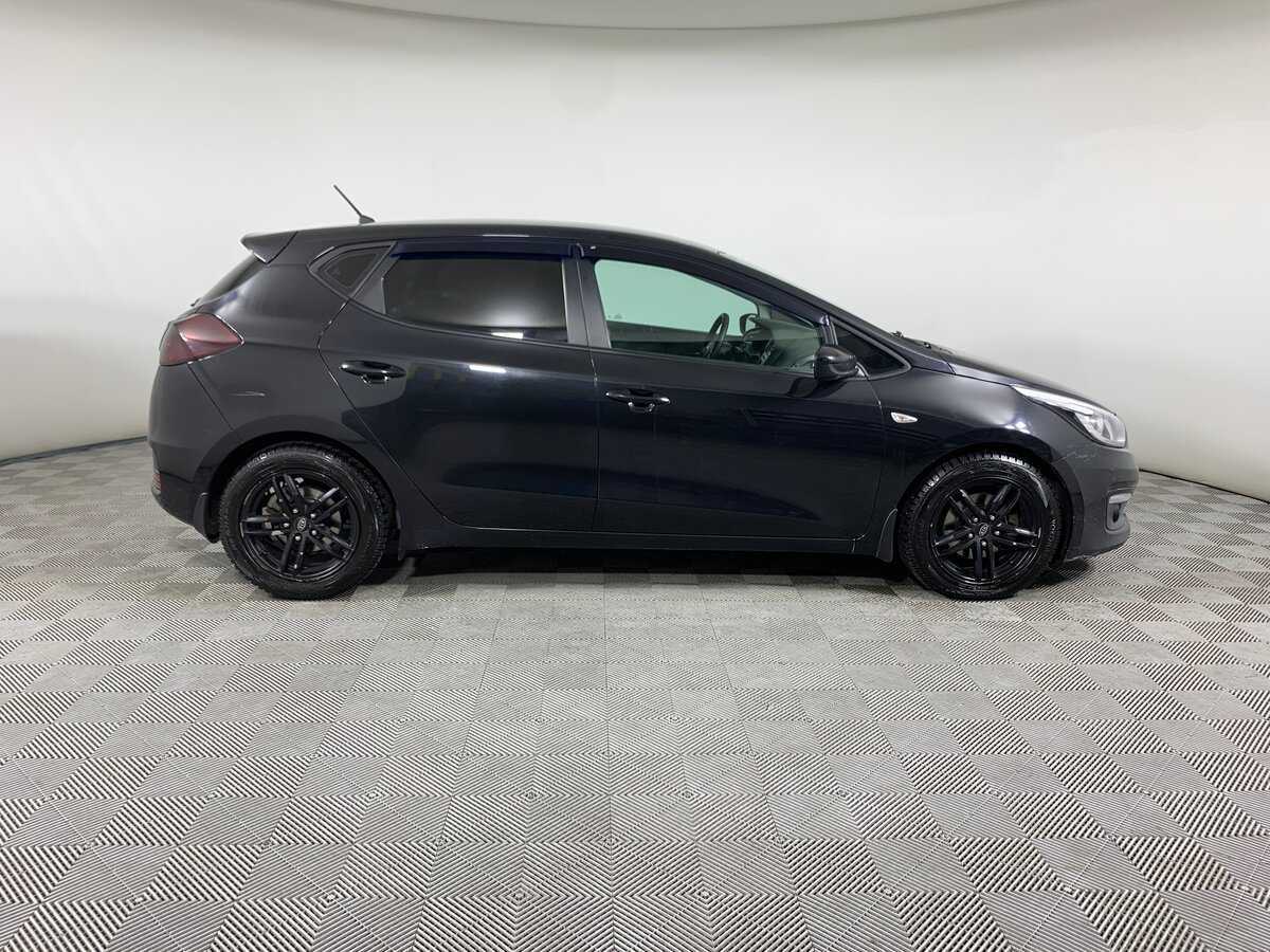 Б/У Киа Сид 2016 года. Фото: #3