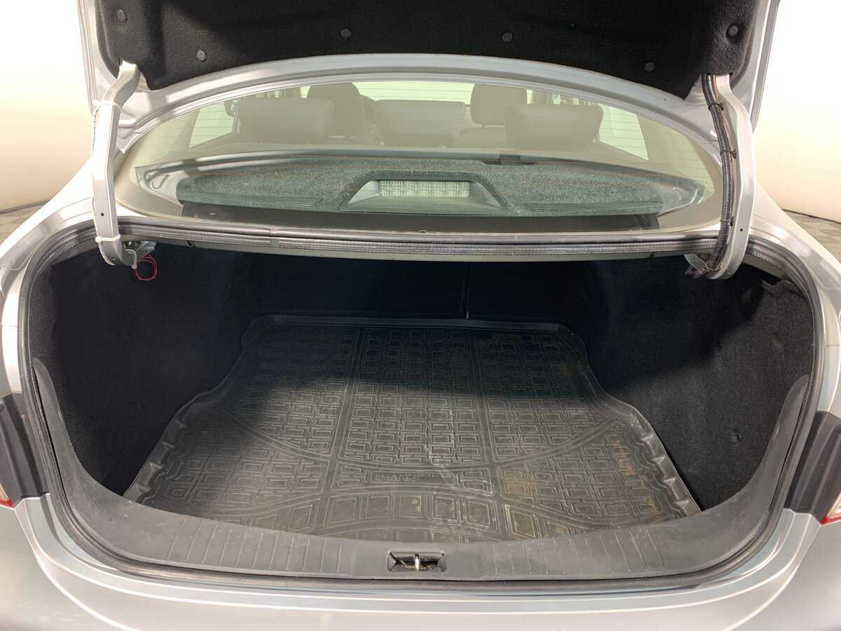 Б/У Ниссан Альмера 2014 года. Фото: #18